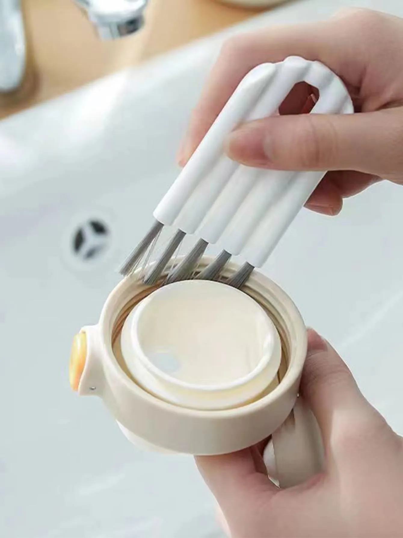 1pc Bendable Cleaning Brush