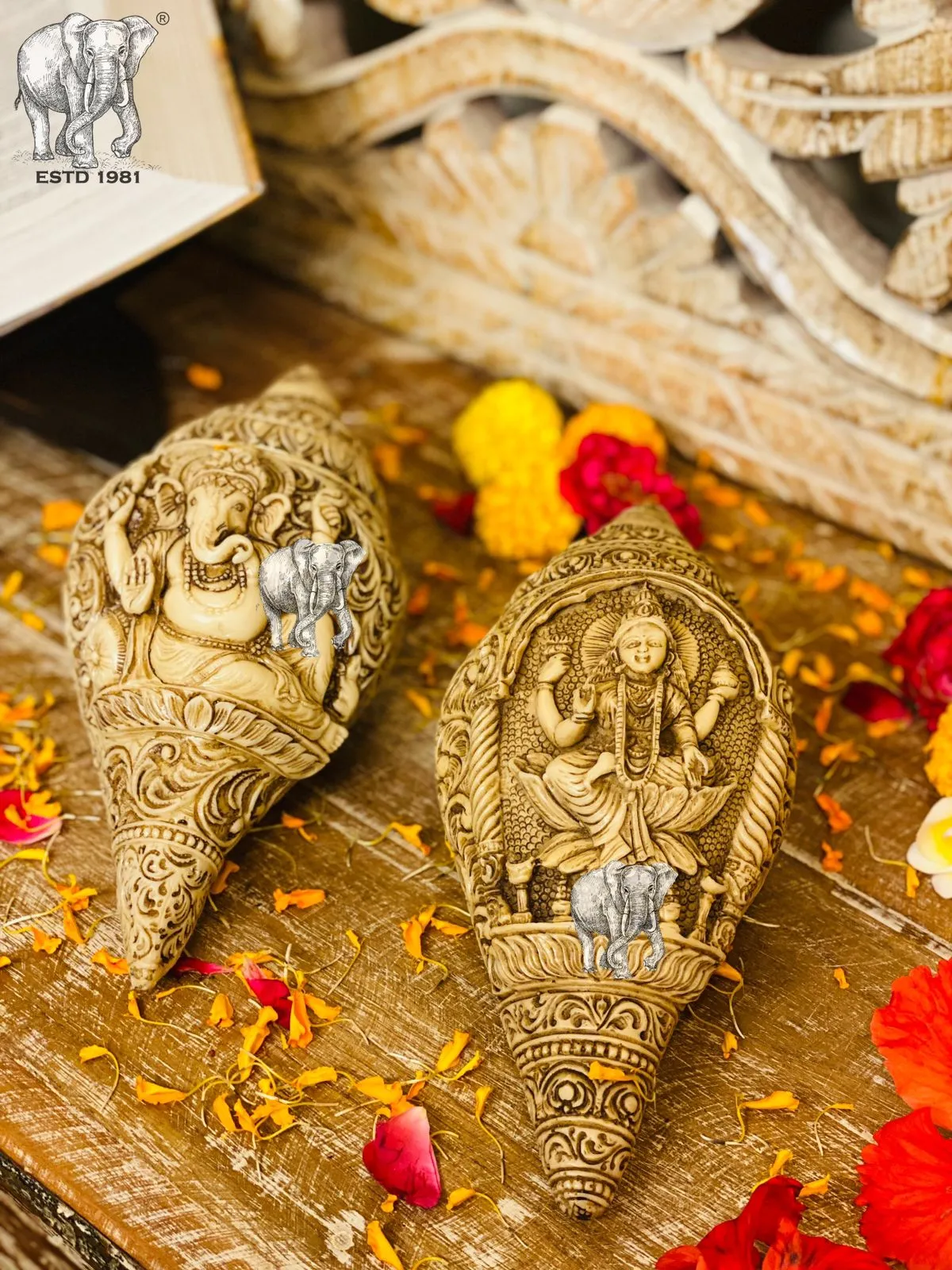 Resin Beautifully  Engraved Ganesh Lakshmi Shankh  Table Decor-LR001STD